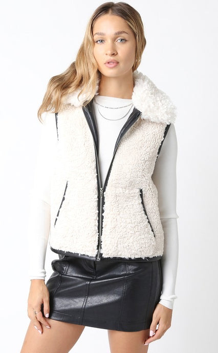 Fay Plush Vest