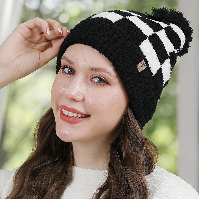 Gia Beanie-Black