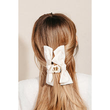 Ribbon Hair Claw